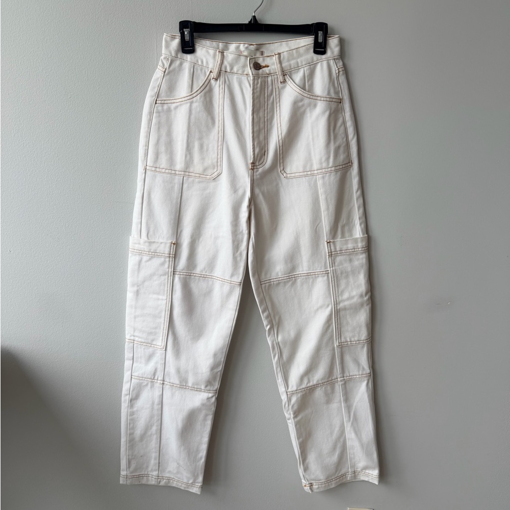 BDG Baggy White High-Waisted Pants